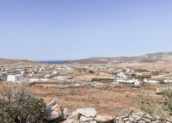 בית נופש The Mykonos House - Newly Renovated Near Town *