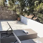 The Mykonos House - Newly Renovated Near Town Сasa de vacaciones Mykonos Town