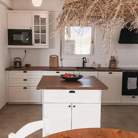 Holiday home The Mykonos House - Newly Renovated Near Town