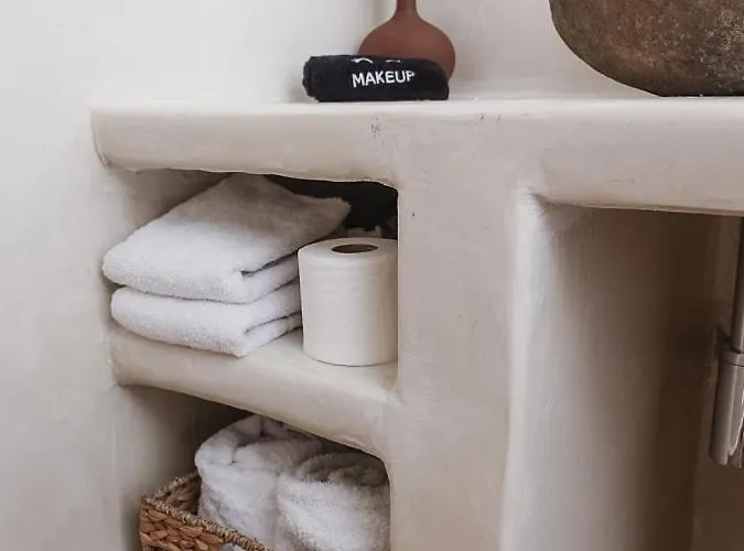 The Mykonos House - Newly Renovated Near Town Σπίτι διακοπών *